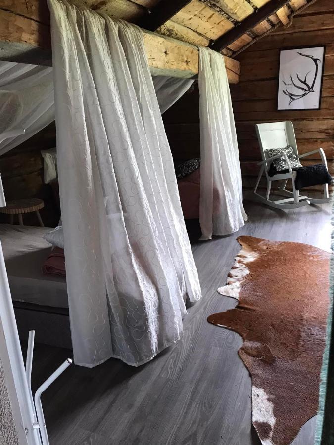 Paeivin Pirtti - Pirttikahvila Ja B&B Luosto Bagian luar foto