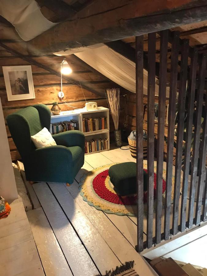 Paeivin Pirtti - Pirttikahvila Ja B&B Luosto Bagian luar foto