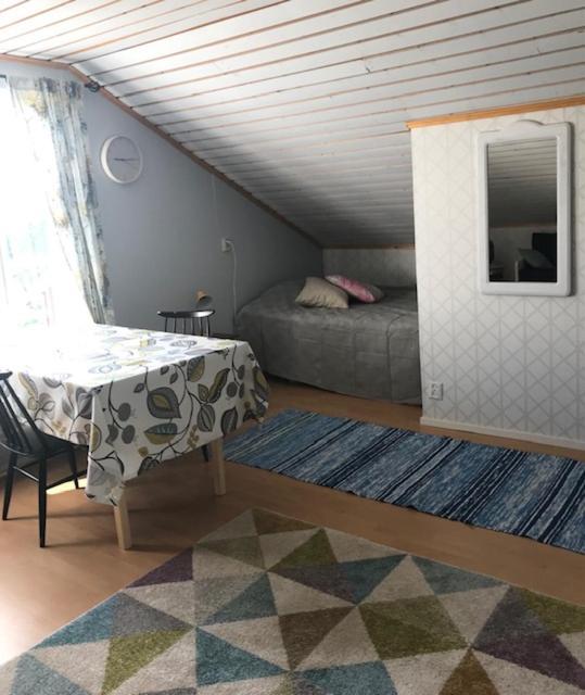 Paeivin Pirtti - Pirttikahvila Ja B&B Luosto Bagian luar foto